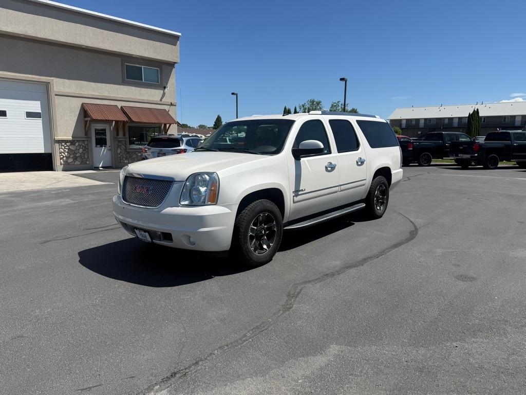 gmc yukon xl 2013 1GKS2MEFXDR373043 image gmc yukon xl 2013 1GKS2MEFXDR373043 image